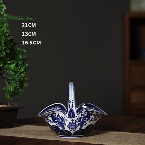 Jarrón azul y blanco con estampado 3D, zapatos de bailarina de cerámica, decoración del hogar, jarrón, cesta de dulces, adornos - Product Image 3