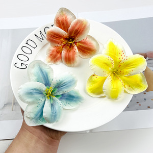 Tête de fleur de lys artificielle à double pétale, réaliste, 9-10 cm, pour décoration de mariage, décoration de la maison, accessoires de photographie - Product Image 3