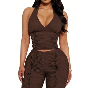 ชุดเซ็ต 2 ชิ้นสำหรับผู้หญิง เสื้อครอปคอ halter แบบรัดรูป และกางเกงขายาวรัดรูป เหมาะสำหรับงานปาร์ตี้และใส่ไปไนต์คลับ แฟชั่น - Product Image 2