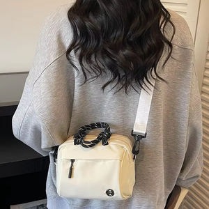 Nouveau sac bandoulière compact printemps 2026, plusieurs compartiments, grande capacité, petit sac carré léger, style rétro - Product Image 5