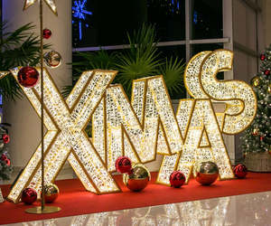 Letrero Luminoso LED 3D Personalizado con Certificación CE, IP65, Garantía de 2 Años, para Eventos en Interiores y Decoración en Exteriores - Product Image 1