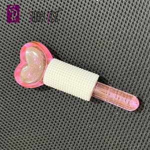 Bola de Cristal Energética en Forma de Corazón Rosa, Herramienta de Masaje de Belleza con Compresa Fría para Reafirmar la Piel del Rostro y los Ojos - Product Image 3