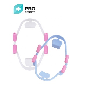 Autoclavable Dental Mouth Opeaner Durable Retractor de <span class=keywords><strong>labios</strong></span> y mejillas para fotografía 2 unids/pack (transparente) - Product Image 5