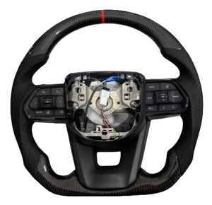 Volante Deportivo Personalizado de 4 Radios con Acabado en Fibra de Carbono Brillante y Cuero Suave para Land Cruiser LC70 LC76 LC79 LC300 - Product Image 1