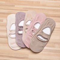 2026 Pilates Yoga Rutschfeste Grip-Socken Klebrige Ballett-Workout-Baumwollsocken Indoor-Sportsocken Hochwertig Neues Design Spezial