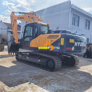 Hyundai 220LC-9S Excavatrice de construction d'occasion de 22 tonnes Moteur Cummins et composants de la pompe inclus - Product Image 1
