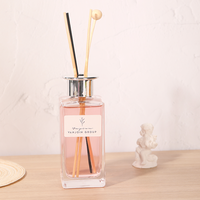 Diffuseur d'huiles parfumées carré, purificateur d'air transparent 110/240ml, soin personnel, aromathérapie d'ambiance, bouteille en verre avec bouchon à vis et bâtonnets