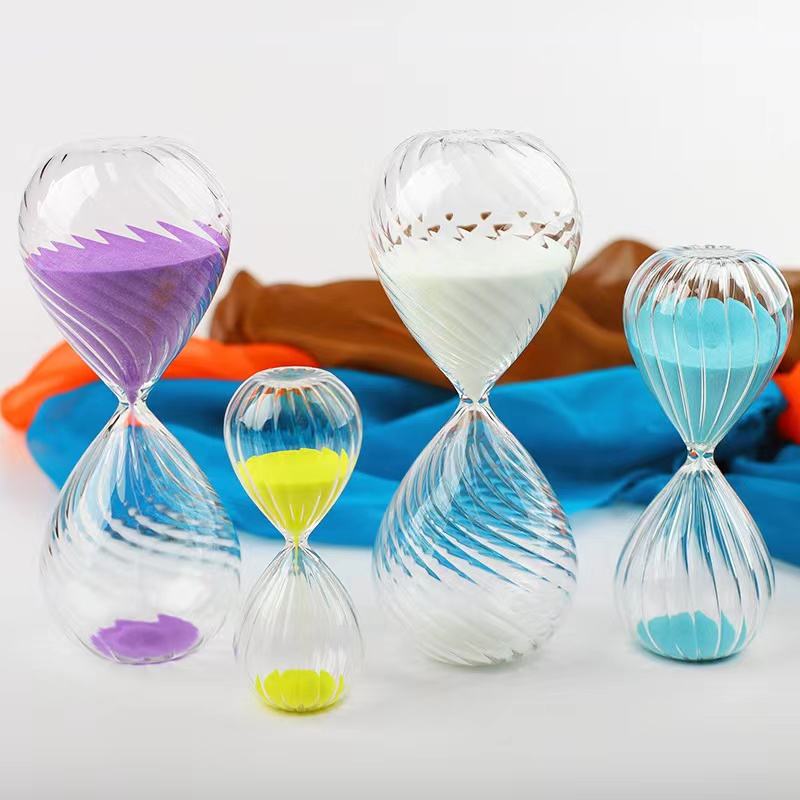 Wholesale Modern Transparent Colorful High Borosilicate Glass Eco-friendly Reverse Flowing Hourglass Timer 5-60 Minute Sizes