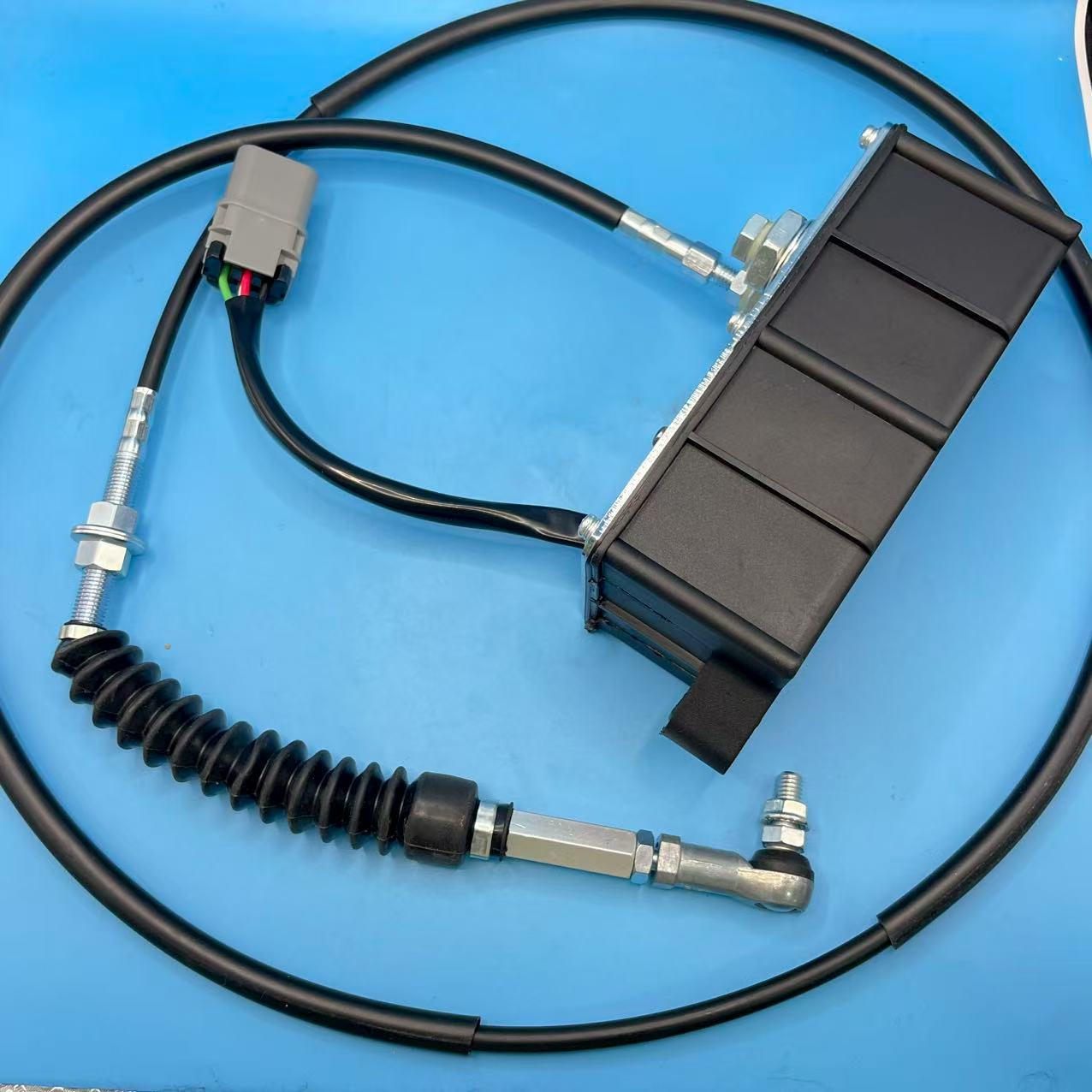 K1039680 Запчасти для экскаватора Daewoo DH60/80/Doosan DX60 Дроссельный двигатель автоматический двигатель для заправки
