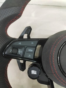 พวงมาลัยรถยนต์แบบกำหนดเองสำหรับ <span class=keywords><strong>Audi</strong></span> <span class=keywords><strong>Line</strong></span>, แถบสีแดง, อัพเกรดพวงมาลัยแบบสปอร์ตแบบกำหนดเอง - Product Image 2