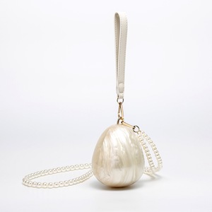 Vente en gros d'usine, sacs à main pour filles, mini sac à chaîne en perles pour jeunes femmes - Product Image 2