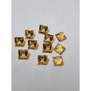 Citrine naturelle taille carrée 5 mm Pierre précieuse en vrac |   Pierre de citrine jaune pour la fabrication de bijoux |   Pierres précieuses en gros - Product Image 5