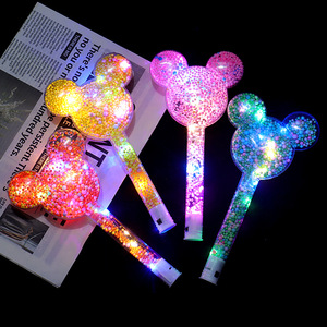 Baguettes lumineuses Mickey clignotantes, jouets de fête en plastique LED arc-en-ciel pour enfants, cadeaux d'anniversaire - Product Image 1