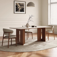 Table à manger rectangulaire en bois massif style français mi-siècle Wabi-sabi, modèle 2026, couleur noyer, avec chaises