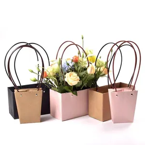 Custom Kraft Paper Handbag Gift Box Flower Bouquet Packaging Flower Box Flower Basket Bag Waterproof Bag