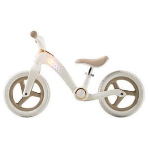 Bicicleta de equilibrio de 12 pulgadas con ruedas de PU, cuadro rígido plegable para niños de 2 a 6 años, ligera con luces - Product Image 2