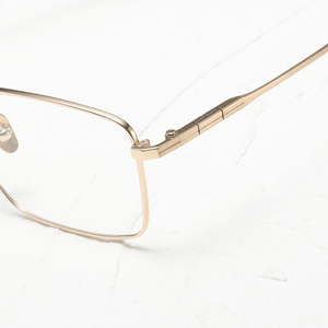 Shenzhen factory new feather Business-grade titanium <b>eyeglass</b> Customizable <b>frames</b> Logo embossed <b>frames</b> - Product Image 3