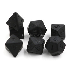 Juego <span class=keywords><strong>de</strong></span> dados poliédricos <span class=keywords><strong>de</strong></span> madera DND negros personalizados, 6 lados, 8, 10 y 12 lados con logotipo <span class=keywords><strong>de</strong></span> fábrica para contar historias - Product Image 2