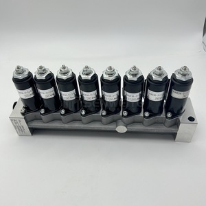 Conjunto de válvula solenoide Senwitt 60084801 para excavadora Kobelco SK200-8, válvula hidráulica - Product Image 1