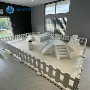 Aire de jeux intérieure populaire pour enfants avec piscine à balles et équipement de jeu souple blanc pour utilisation dans les centres commerciaux - Product Image 2