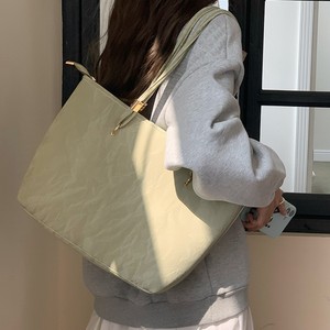 กระเป๋าโท้ทผู้หญิง สีเขียว ความจุขนาดใหญ่ ปิดด้วยซิปแบบนุ่ม ใช้ได้ทุกวัน - Product Image 4