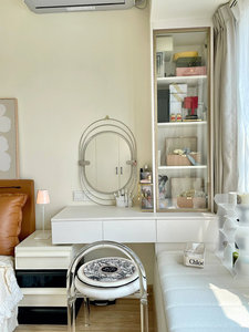 Meuble de rangement sur mesure pour <span class=keywords><strong>baie</strong></span> <span class=keywords><strong>vitrée</strong></span> <span class=keywords><strong>avec</strong></span> bureau flottant et éclairage LED pour chambre à coucher - Product Image 5