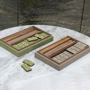 Ensemble de jeu en cuir élégant et moderne de luxe avec organisateur en bois imperméable et design Art Déco interactif, couleur personnalisée - Product Image 4