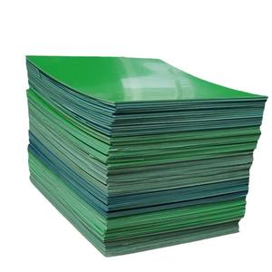 Découpe de panneau de <span class=keywords><strong>fragment</strong></span> en plastique PE ignifugé moulé par injection de feuille de plastique de polypropylène recyclé PE broyé de première qualité - Product Image 1