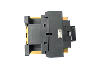 คอนแทคเตอร์ TeSys Deca AC รุ่น LC1D32M7C 3P ของแท้<span class=keywords><strong>ใหม่</strong></span>เอี่ยม 32A 220V คอยล์ ควบคุมมอเตอร์ 3 เฟส สวิตช์สตาร์ท 50/60Hz แบบราง Din - Product Image 3