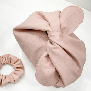 Borsa <span class=keywords><strong>da</strong></span> <span class=keywords><strong>viaggio</strong></span> <span class=keywords><strong>per</strong></span> il trucco minimalista <span class=keywords><strong>da</strong></span> donna con ricamo all'ingrosso Logo personalizzato borsa cosmetica in lino annodata - Product Image 3