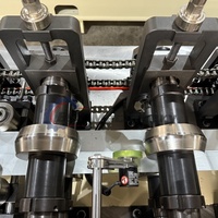 Machine de profilage entièrement automatique pour profilés en acier cornière, avec poinçonnage de trous de bride