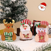 Ornements suspendus de Noël en peluche : Père Noël, Bonhomme de neige, Renne – Décoration de sapin, Cadeaux de Noël