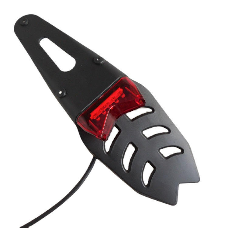 ปกสีแดง