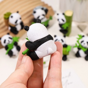 El Fabricante Vende Lindas Estatuas de Pandas, Miniaturas de Jardín de Hadas, Juguetes para Niños, Estatuas Miniatura al por Mayor - Product Image 5