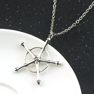 Collier <span class=keywords><strong>Bleach</strong></span> Anime, Quincy <span class=keywords><strong>Ishida</strong></span> Uryuu Cosplay, Ginrei Gojiaku, Amulette, Chaîne de collier en alliage, Porte-clés, Pendentif, Bijoux, Cadeaux - Product Image 2