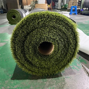 Césped <span class=keywords><strong>Artificial</strong></span> de Alta Calidad al por Mayor 2026, Rollo de 40 mm, Césped <span class=keywords><strong>Artificial</strong></span> Apto para Mascotas, Fabricante, Muestras Gratis - Product Image 2