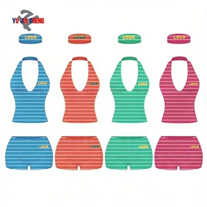 Abbigliamento Estivo Donna 2026: Completo Due Pezzi di Tendenza con Top Halter a Righe e Shorts Pieghevoli, con Fascia per Capelli Abbinata - Product Image 2