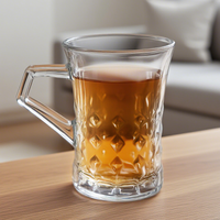 Tasses à thé 117ML Verres à thé en verre cristal avec support de poignée OEM ODM