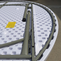 Table ronde pliable en plastique HDPE blanc pour événements, mariages et fêtes – Mobilier d'hôtel et d'extérieur très demandé