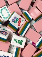 Caja de Cartón Acrílica de Cuatro Capas con Patrón Triangular Rosa Claro de Lujo para Mahjong, Embalaje para Venta al Por Mayor Internacional
