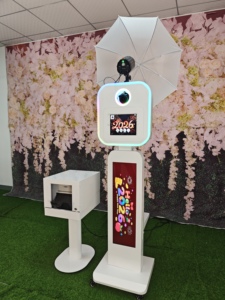 Cabina <span class=keywords><strong>de</strong></span> Fotos con Pantalla LCD para iPad y Cámara DSLR, con Ventilador <span class=keywords><strong>de</strong></span> Refrigeración, Impresión Instantánea, Cabina <span class=keywords><strong>de</strong></span> Fotos para Bodas - Product Image 1