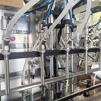 Remplisseuses de bouteilles automatiques Remplisseuse de liquides Machine de capsulage Ligne de production de jus de fruits
