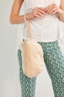 Voyage doux mignon moelleux beauté maquillage pochette femmes Mini trousse de maquillage dames Beige serviette éponge cosmétique pochette