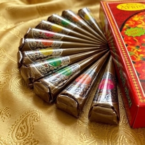 Premium Natural Bridal Mehndi Cone Box Deep Stain Henna Cones Smooth Application Pack For Marriage Festival <b>Body</b> <b>Art</b> Designs - Product Image 4