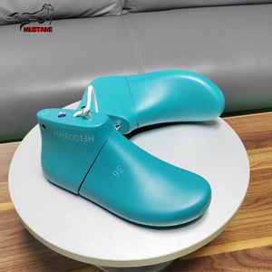 Bottes courtes <span class=keywords><strong>Mustang</strong></span> d'hiver doublées polaire, montantes, chaudes, antidérapantes, à semelle plate, durables, écologiques et anti-plis pour l'extérieur - Product Image 2