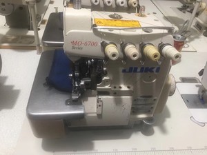 Máquinas de Coser Industriales Juki de <span class=keywords><strong>5</strong></span> <span class=keywords><strong>Hilos</strong></span> MO 6716 de Segunda Mano, Marca Japonesa, con Puntada de Seguridad <span class=keywords><strong>Overlock</strong></span> - Product Image 5