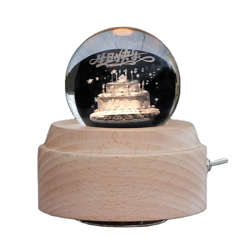 Großhandel romantischer Stil hölzerner Sockel Musikbox Licht Kristallkugel Musikbox geeignet für Urlaub geschenke