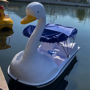 QIQU Bote de Pedales Acuático de Fibra de Vidrio con Forma de Cisne Blanco, Estable, para Uso Comercial, con Capacidad para 2 Personas, Carga de 200 kg, Toldo de 3.2 m Resistente al Sol y a la Intemperie, Atractivo - Product Image 2