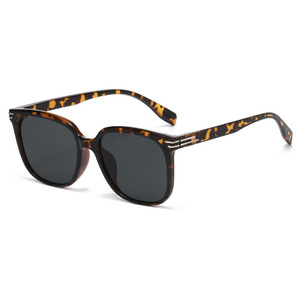 <b>Retro</b> Rectangle <b>Sunglasses</b> For Women Polarized UV400 Driving Glasses Full Rim Fashion Sun Protection Adult Style - Product Image 3