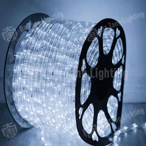 Luz LED de Neón para Decoración Navideña del Hogar y Negocios, Brillo Vibrante y Colorido, Diseño Flexible, Ahorro de Energía e Impermeable - Product Image 5